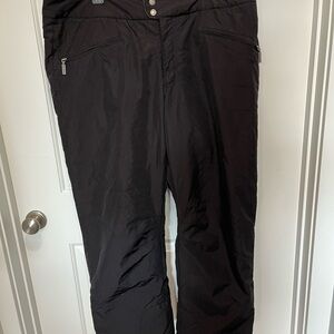 White Sierra Black Outerwear